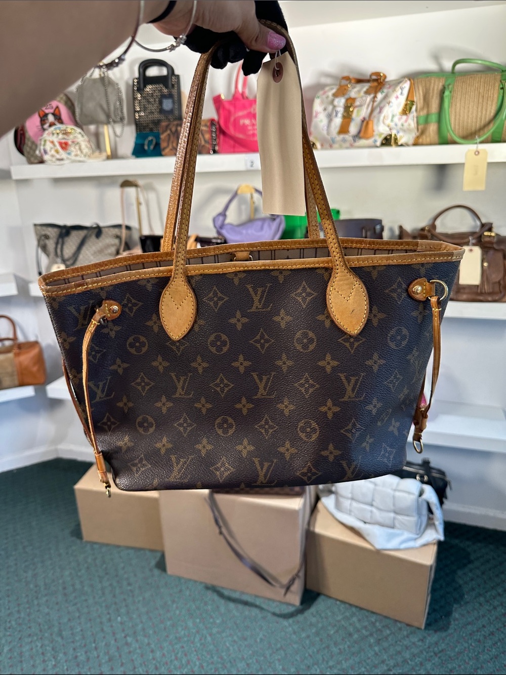 LV BAG - Picture 1 of 1